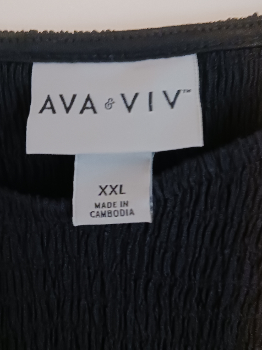 Ava & Viv Black Scoop Neck Midi Dress with Puff Sleeves - Picture 2 of 2